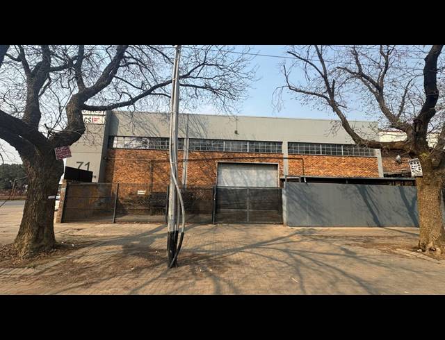 375M² WAREHOUSE TO LET IN PRETORIA WEST